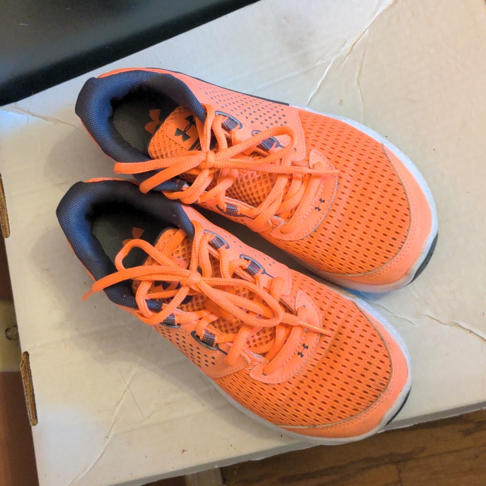 Under Armor shoes